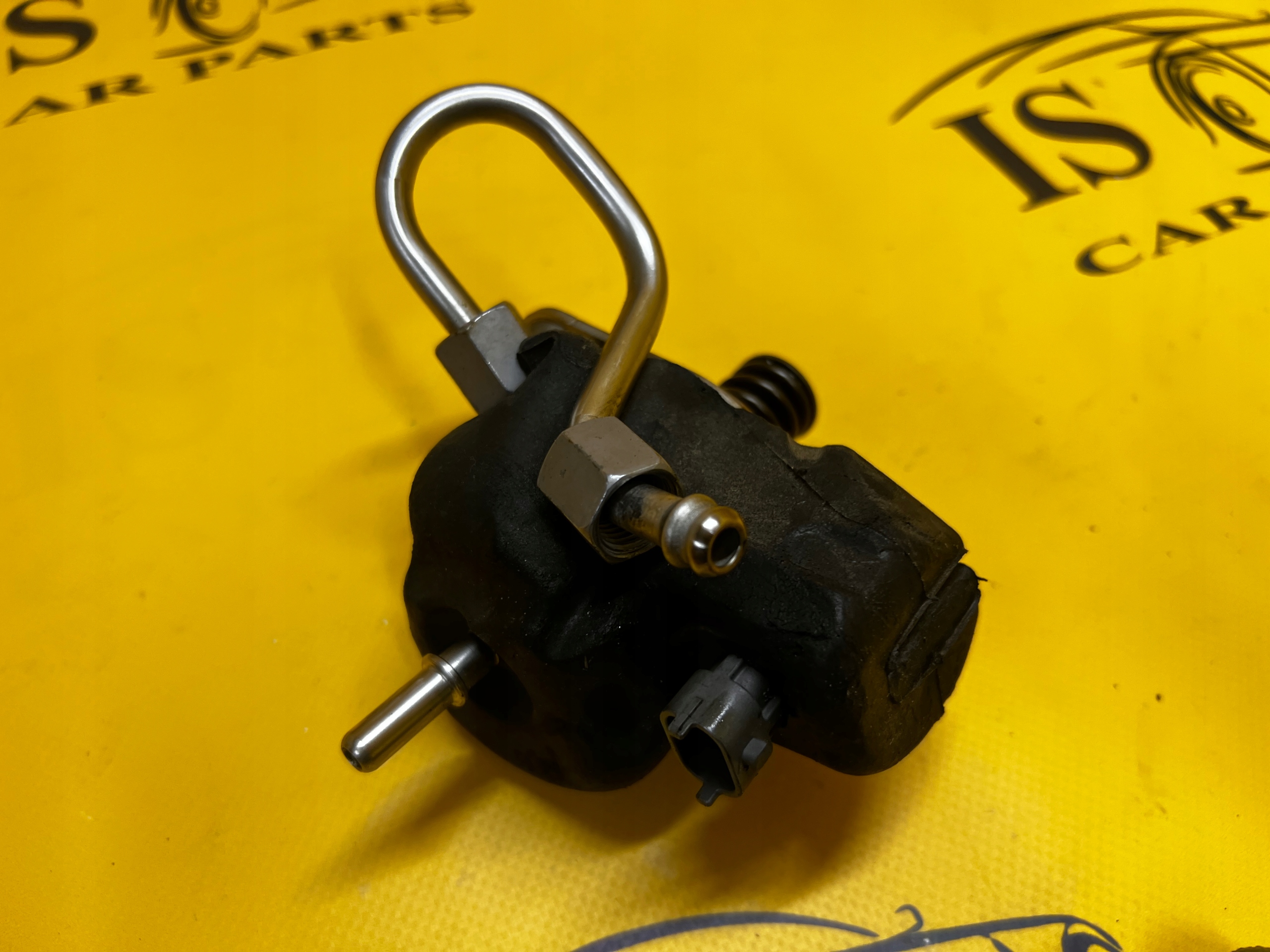 POMPA WTRYSKOWA PALIWA CITROEN PEUGEOT 1.6 THP