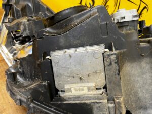 REFLEKTOR LAMPA PRZEDNIA PRZÓD LEWY BI-XENON + LED PEUGEOT 508 I RXH EU