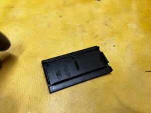 OSŁONA ZAŚLEPKA DESKI KONSOLI FORD MUSTANG VI