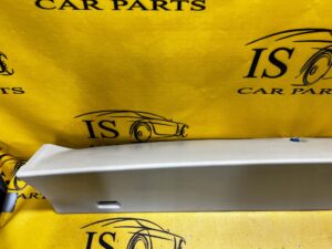 LISTWA OSŁONA KLAPY RANGE ROVER VOGUE L405