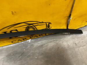 LISTWA DACHOWA PRAWA DACIA SANDERO III 3