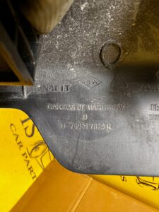 PRAWA LISTWA OSŁONA PROGU RENAULT MEGANE IV SEDAN