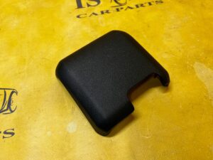 OSŁONA ZAŚLEPKA ZAWIASU 3 RZĘDU LEWA RENAULT ESPACE VI