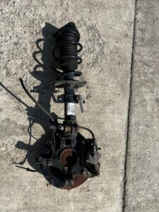 NOGA ZWROTNICA AMORTYZATOR PRZÓD LEWY LEWA RENAULT MEGANE IV