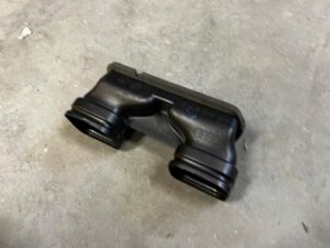 NAWIEW KANAŁ KIEROWNICA POWIETRZA TYŁ AUDI SQ7 Q7 4M0