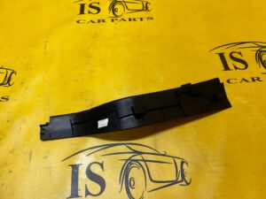 POSZYCIE OSŁONA OBUDOWA SŁUPKA PRZÓD A PRAWA PRAWY VOLKSWAGEN GOLF VIII HB