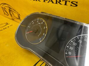 LICZNIK ZEGARY DACIA DUSTER II EU