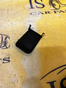 OSŁONA ZAŚLEPKA FOTELA ISOFIX BMW 5 G30