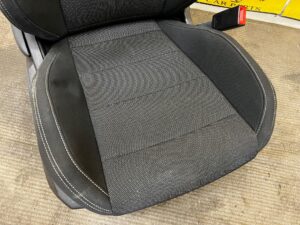 FOTEL PRAWY PRZÓD AIRBAG FORD MUSTANG VI COUPE USA 2017R