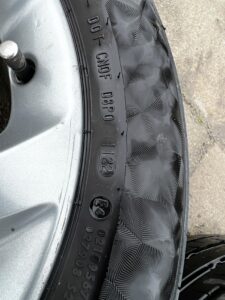 KOŁA FELGI OPONY LETNIE OPEL CORSA D E 205/55 R16