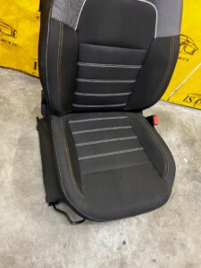 FOTEL PASAŻERA PRAWY PRZÓD AIRBAG DACIA SANDERO III STEPWAY 2024R LIFT EU