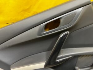 TAPICERKA BOCZEK DRZWI TYŁ LEWY JBL SKÓRA PEUGEOT 508 I RHX KOMBI EU