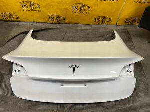 KLAPA TYŁ BAGAŻNIKA TESLA MODEL 3 PRZEDLIFT BIAŁA PERŁA