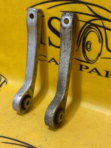 ŁĄCZNIK STABILIZATORA TYLNY TYŁ AUDI A8