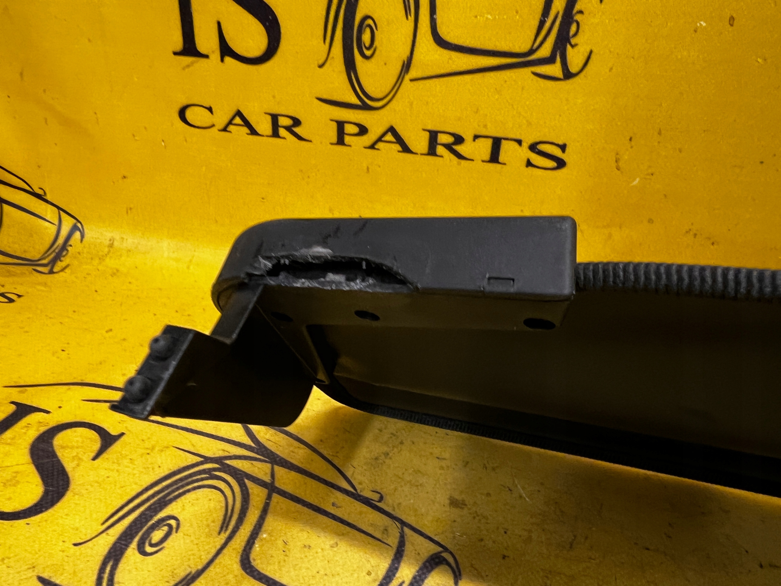 ROLETA PÓŁKA TYLNA BAGAŻNIKA LAND ROVER DISCOVERY V L462