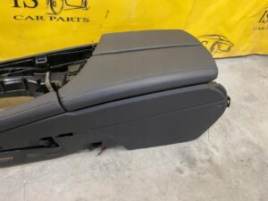 PODŁOKIETNIK SCHOWEK TUNEL ŚRODKOWY BMW G30 G31