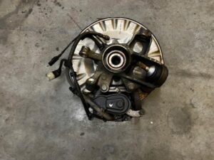 ZWROTNICA TARCZA ZACISK TYŁ PRAWY MERCEDES GL X166 4.7 V8 4MATIC