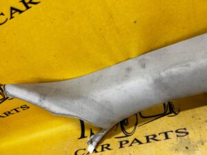 OSŁONA POSZYCIE ZAŚLEPKA SŁUPKA A PRAWE AUDI A4 B9