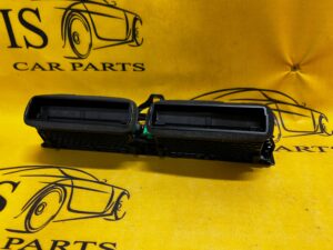 ŚRODKOWA KRATKA NAWIEWU LR DISCOVERY V L550 LIFT