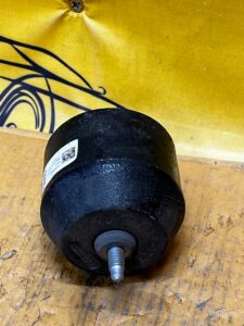 AUDI Q7 4M Q8 TŁUMIK DRGAN TYLNEGO ZAWIESZENIA