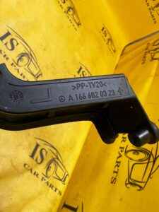 WYGŁUSZENIE MASKI POKRYWY SILNIKA PRZÓD LEWE MERCEDES GL X166