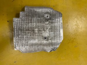 OSŁONA TERMICZNA INFNITI Q30 MERCEDES W246 B KLASA