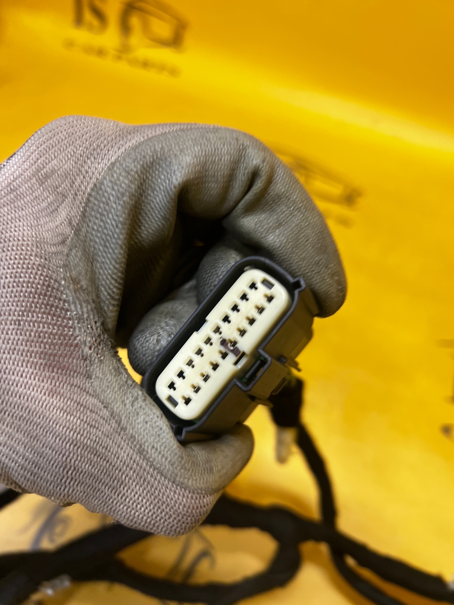 WIĄZKA INSTALACJA PODSUFITKI DACHU FORD BRONCO 21-