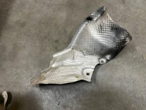 BLACHA OSŁONA TERMICZNA MERCEDES GLS X166