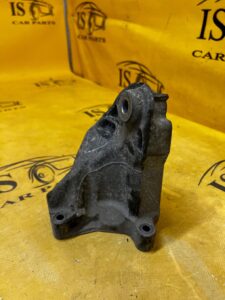 ŁAPA UCHWYT MOCOWANIE SILNIKA MERCEDES CLS W218 3.0 CDI