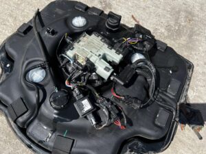 ZBIORNIK BAK POMPA ADBLUE PORSCHE CAYENNE 7P5 S LIFT 4.2 DIESEL TDI