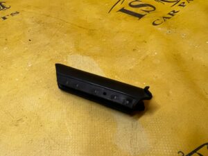 USZCZELKA LEWA RENAULT CLIO IV