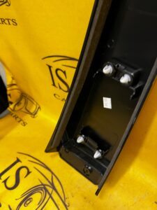 OSŁONA SŁUPKA B PRAWA DACIA SANDERO III 2023R