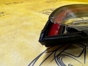 LAMPA TYŁ TYLNA PRAWY PRAWA W KLAPĘ LED TESLA MODEL 3 PRZEDLIFT EU
