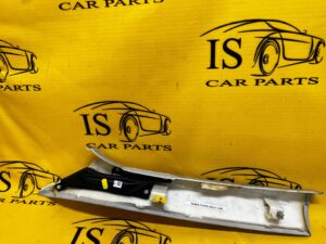 OSŁONA POSZYCIE SŁUPKA A PRZÓD PRAWA PRAWY RANGE ROVER VELAR L560