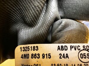 OSŁONA NAKŁADKA TYLNA PODŁOKIETNIKA ŚRODKOWEGO SKÓRA AUDI SQ7 Q7 4M0