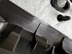 LISTWA OSŁONA PROGU BAGAŻNIKA PASA TYŁ TYLNEGO MERCEDES GLS X166 BRĄZ