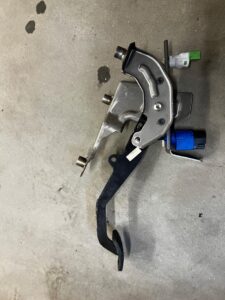 PEDAŁ SPRZĘGŁA RENAULT CAPTUR I PRZEDLIFT