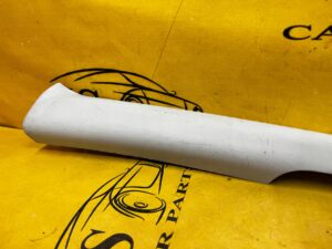 POSZYCIE OSŁONA OBUDOWA SŁUPKA PRZÓD A LEWY FORD FIESTA MK8