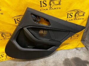 BOCZEK DRZWI TYŁ PRAWY BMW 1 F40