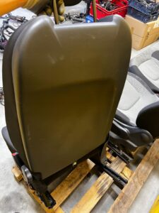 FOTEL PRZÓD PRAWY PASAŻERA AIRBAG ISOFIX RENAULT CAPTUR I PRZEDLIFT EU