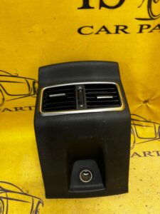 KRATKA NAWIEWU TYŁ TYLNA RENAULT MEGANE IV