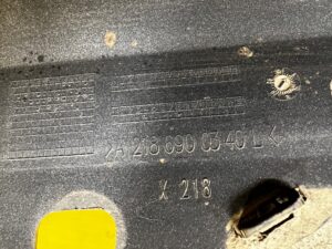 OSŁONA LISTWA PROGU PROGOWA LEWY LEWA MERCEDES CLS W218 SHOOTING BRAKE