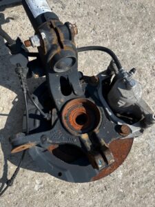 NOGA ZWROTNICA AMORTYZATOR PRZÓD LEWY LEWA RENAULT MEGANE IV