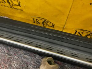 OSŁONA LISTWA PROGU PROGOWA PRÓG LEWY LEWA LED MERCEDES GL X166