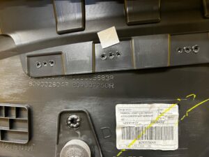 BOCZEK TAPICERKA DRZWI PRAWY PRZÓD DACIA SANDERO STEPWAY III EU