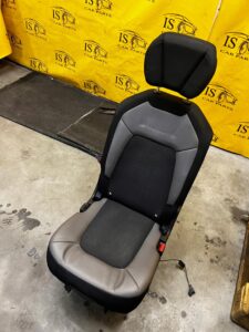 FOTEL TYŁ ŚRODKOWY 2 RZĄD PÓŁSKÓRA CITROEN C4 GRAND PICASSO II