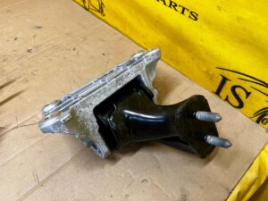 ŁAPA MOCOWANIE PODUSZKA SILNIKA PRAWA FORD BRONCO 2.7 V6 ECOBOOST 21-