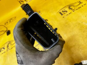 KOMPLET KRATKA KRATKI NAWIEWU ŚRODKOWA DESKI KONSOLI MERCEDES GLS X166
