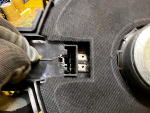 GŁOŚNIK CENTRALNY NISKOTONOWY CENTRALNY SUBWOOFER TUBA BMW X5 F15 X6 F16