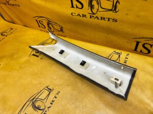 POSZYCIE OSŁONA OBUDOWA SŁUPKA PRZÓD A PRAWY PORSCHE PANAMERA 970 I LIFT